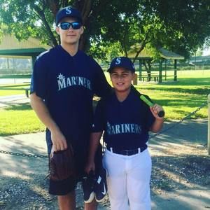 Meet your Posher, Mark